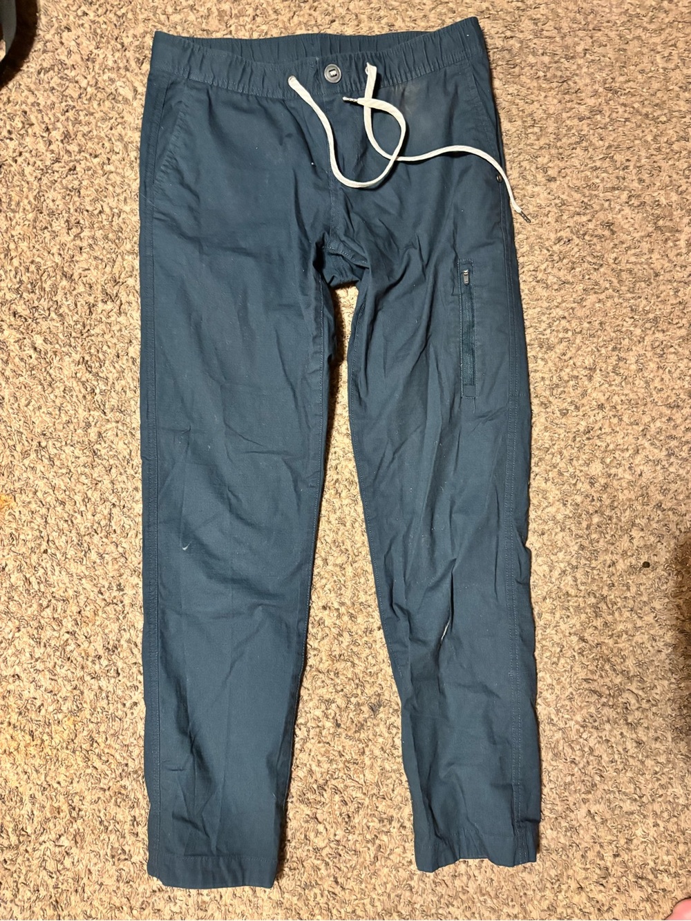 Vuori Dark Navy Drawstring Performance Joggers